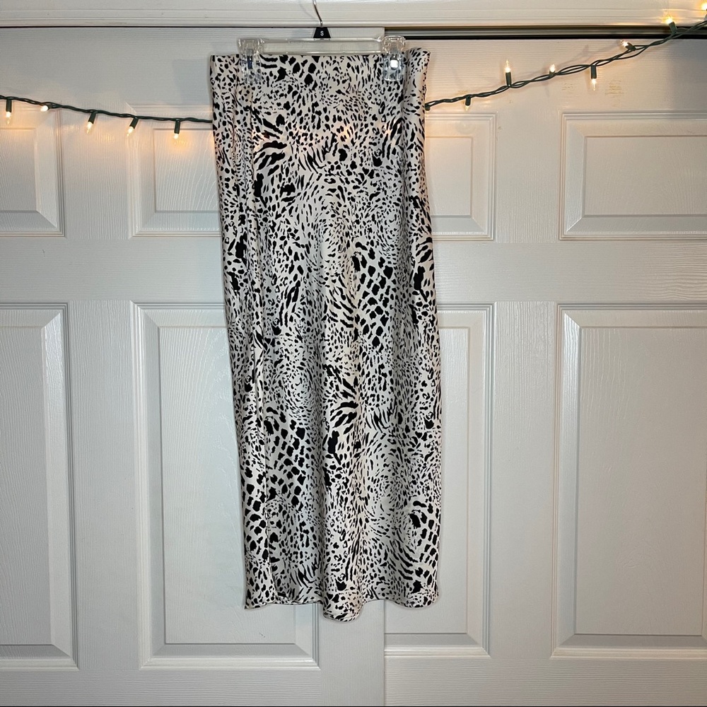 Leopard print slip skirt